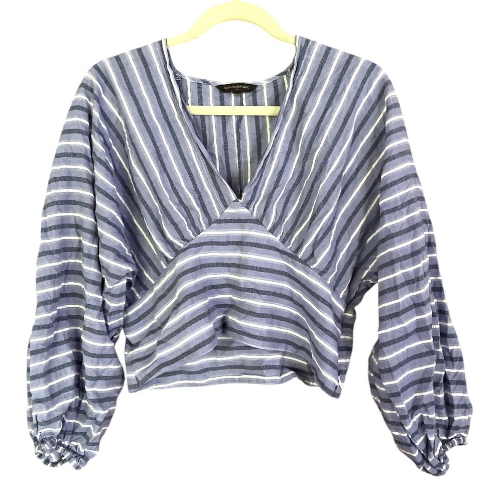 Banana Republic Blue Striped Cropped‎ Shirred Blouse V-Neck S - Picture 4 of 8